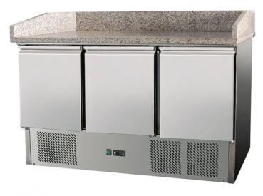 Preview: Pizzatisch 3 Türen, mit Unterbaukühlung, 140 x 70 Kühlaufsatz GN1/4 mit Glas